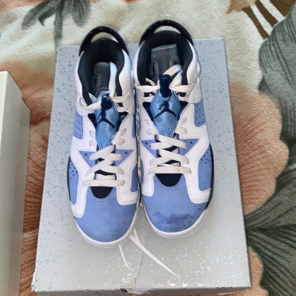 Jordan 6 Unc used